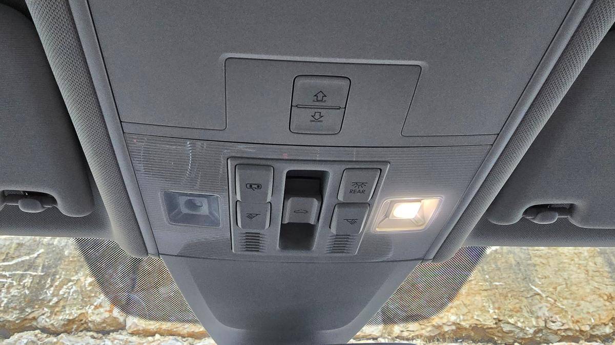 volkswagen-golf-variant-2020-diesel-1598cc