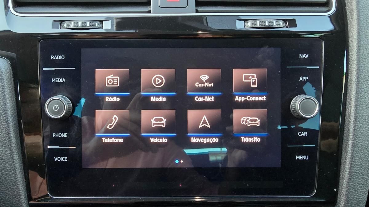 volkswagen-golf-variant-2020-diesel-1598cc