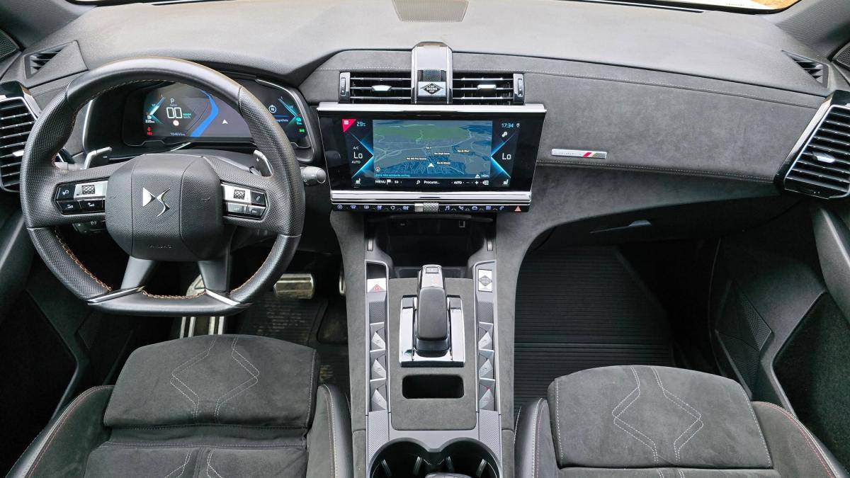 ds-ds-7-crossback-2022-hibrido-a-gasolina-1598cc