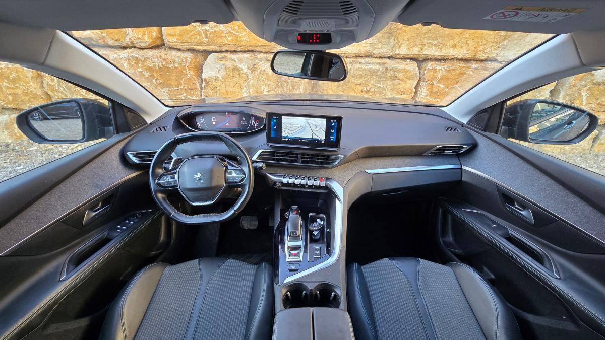 peugeot-5008-2022-diesel-1499cc