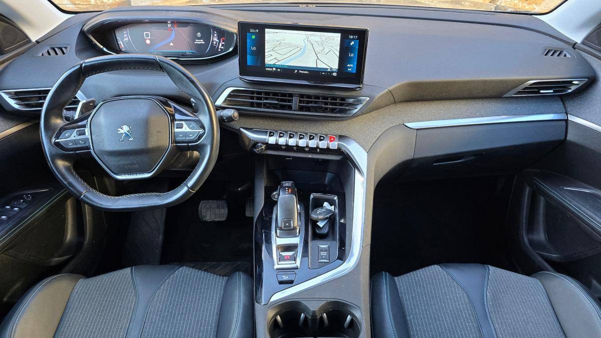 peugeot-5008-2022-diesel-1499cc