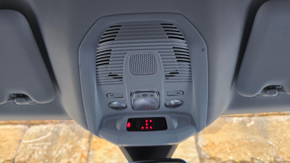 peugeot-5008-2022-diesel-1499cc