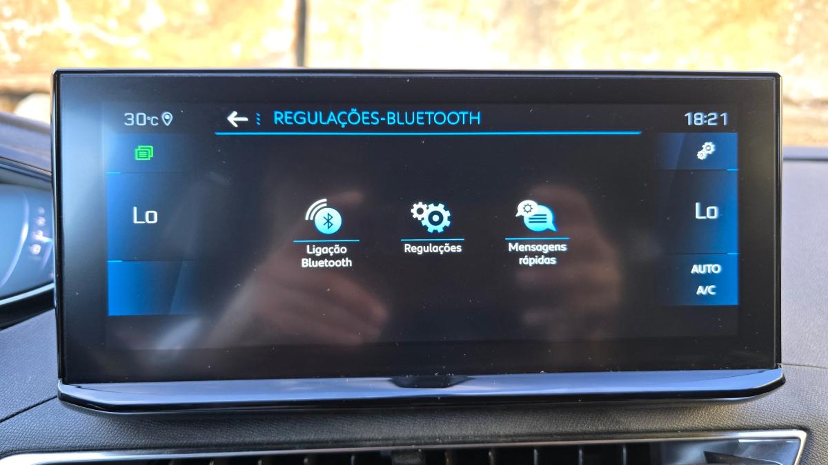 peugeot-5008-2022-diesel-1499cc