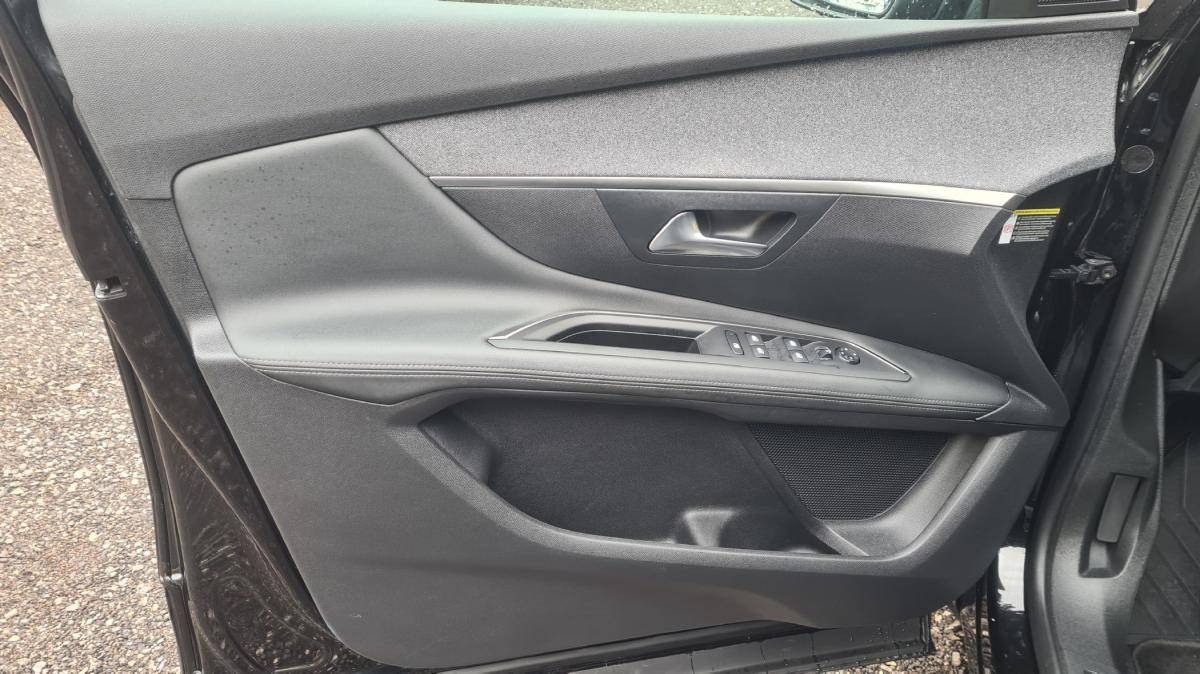 peugeot-3008-2019-diesel-1499cc