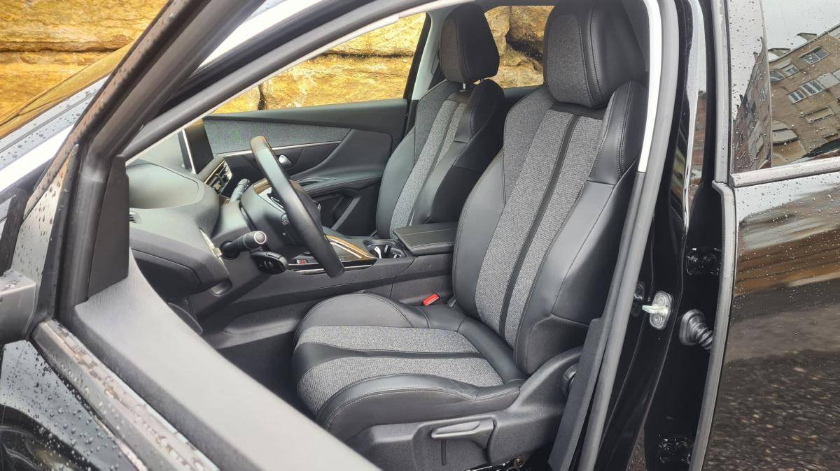 peugeot-3008-2019-diesel-1499cc