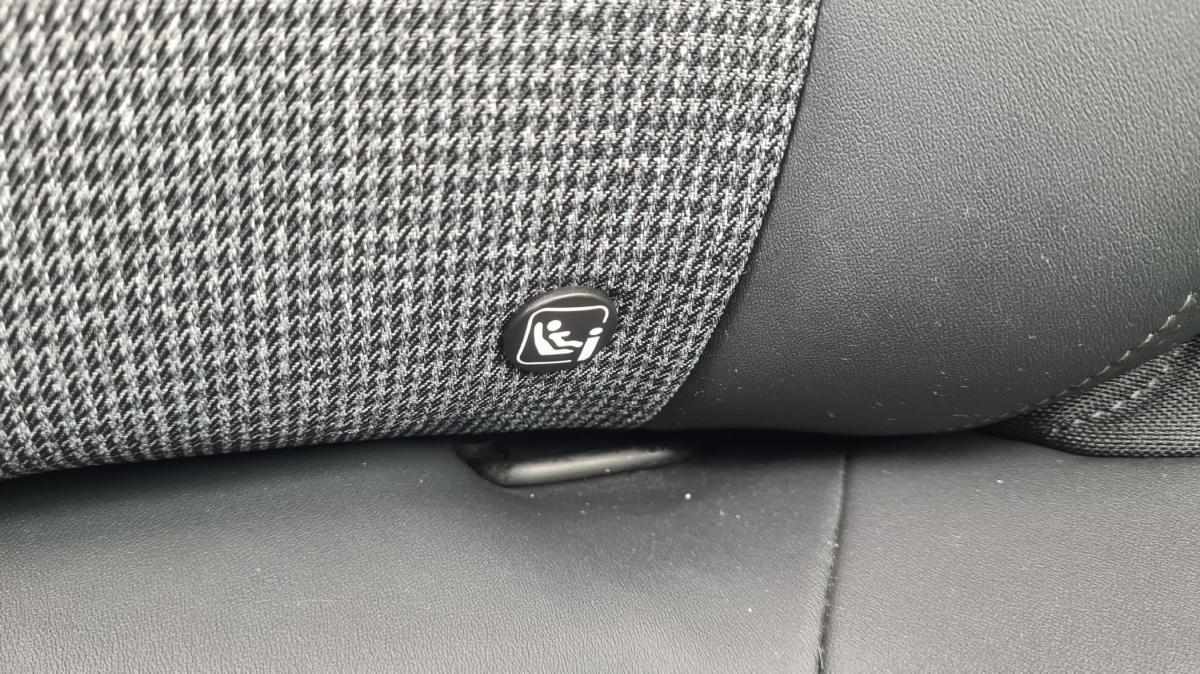 peugeot-3008-2019-diesel-1499cc
