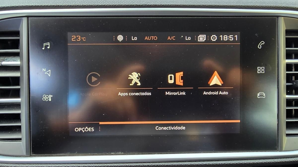 peugeot-308-sw-2019-diesel-1499cc