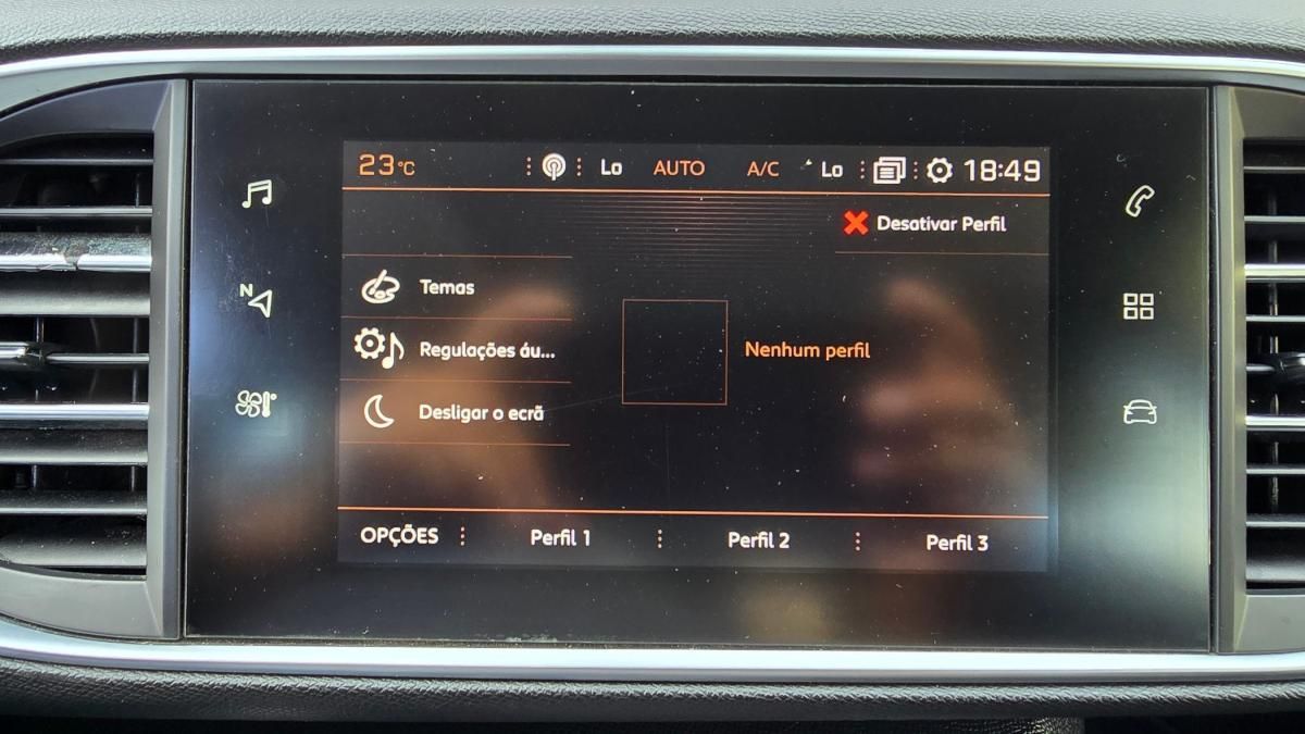 peugeot-308-sw-2019-diesel-1499cc