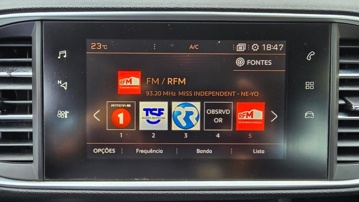 peugeot-308-sw-2019-diesel-1499cc