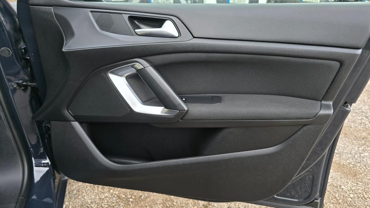 peugeot-308-sw-2019-diesel-1499cc