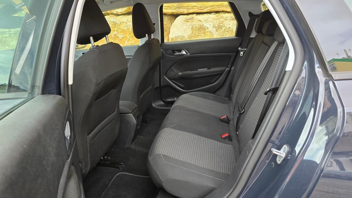 peugeot-308-sw-2019-diesel-1499cc