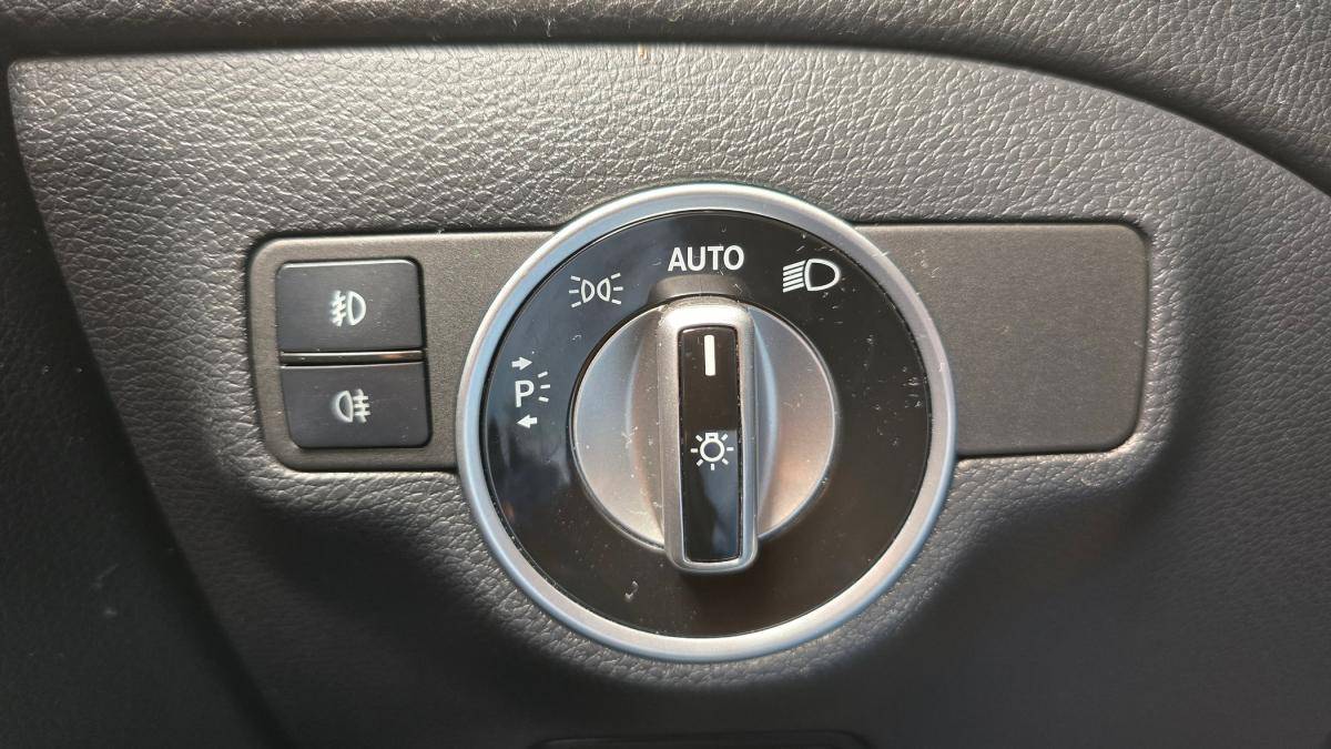 mercedes-benz-gla-2015-diesel-2143cc