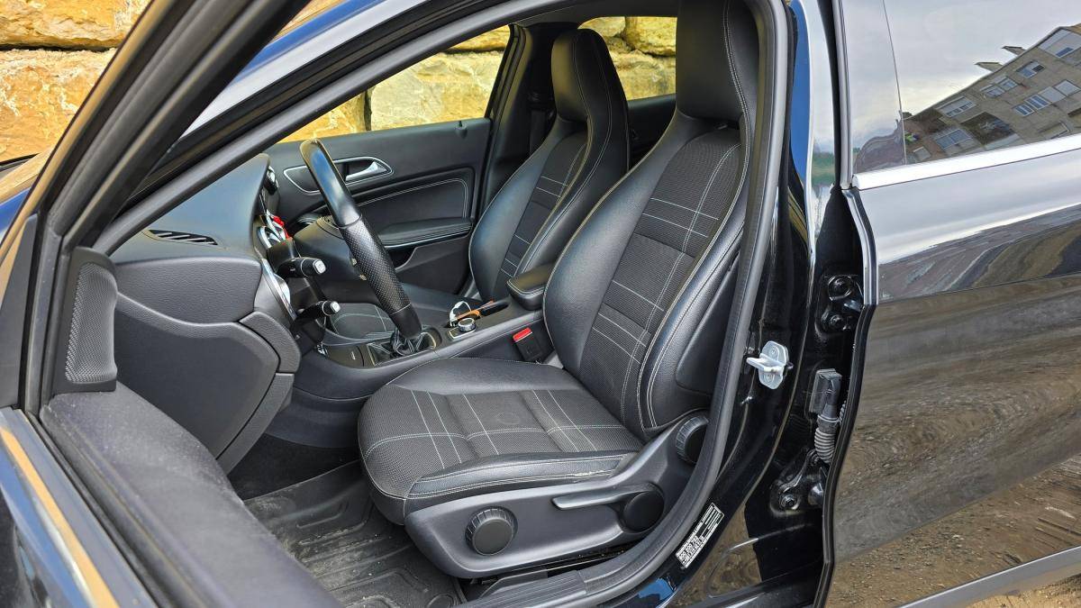 mercedes-benz-gla-2015-diesel-2143cc