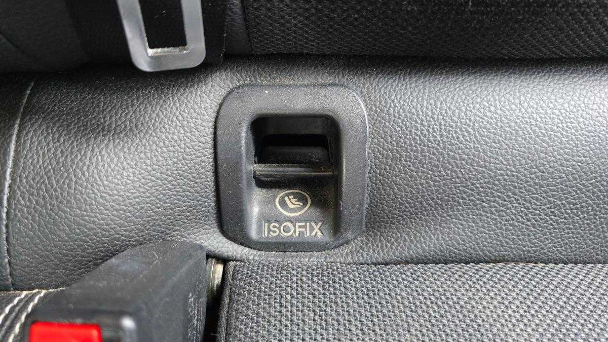 mercedes-benz-gla-2015-diesel-2143cc