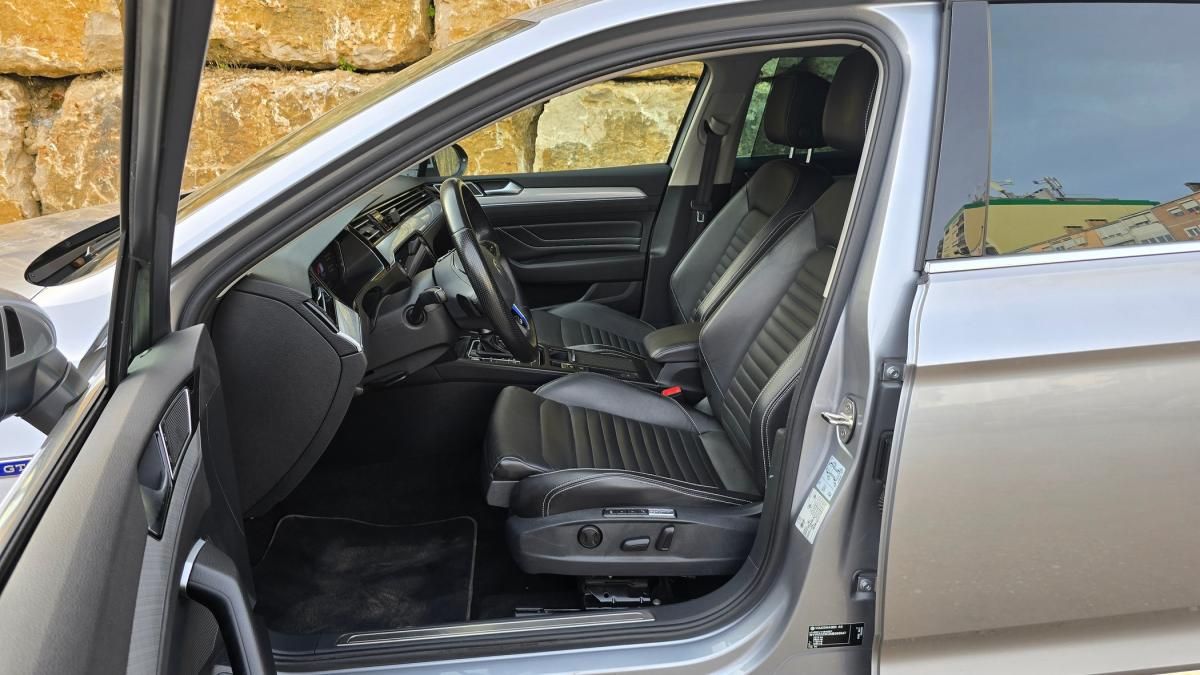 volkswagen-passat-variant-2021-hibrido-a-gasolina-1395cc