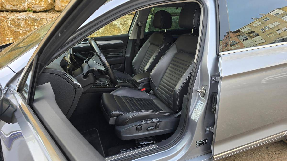 volkswagen-passat-variant-2021-hibrido-a-gasolina-1395cc