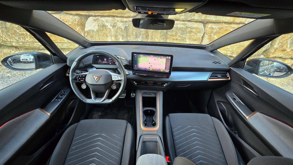 cupra-born-2023-eletrico-0cc