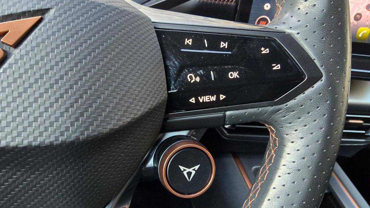 cupra-born-2023-eletrico-0cc