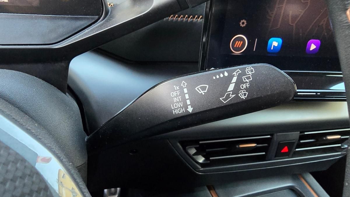 cupra-born-2023-eletrico-0cc