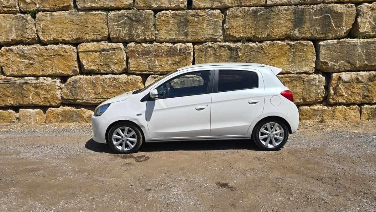 mitsubishi-space-star-2015-gasolina-1193cc