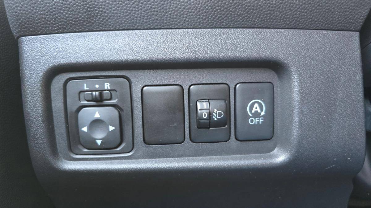 mitsubishi-space-star-2015-gasolina-1193cc