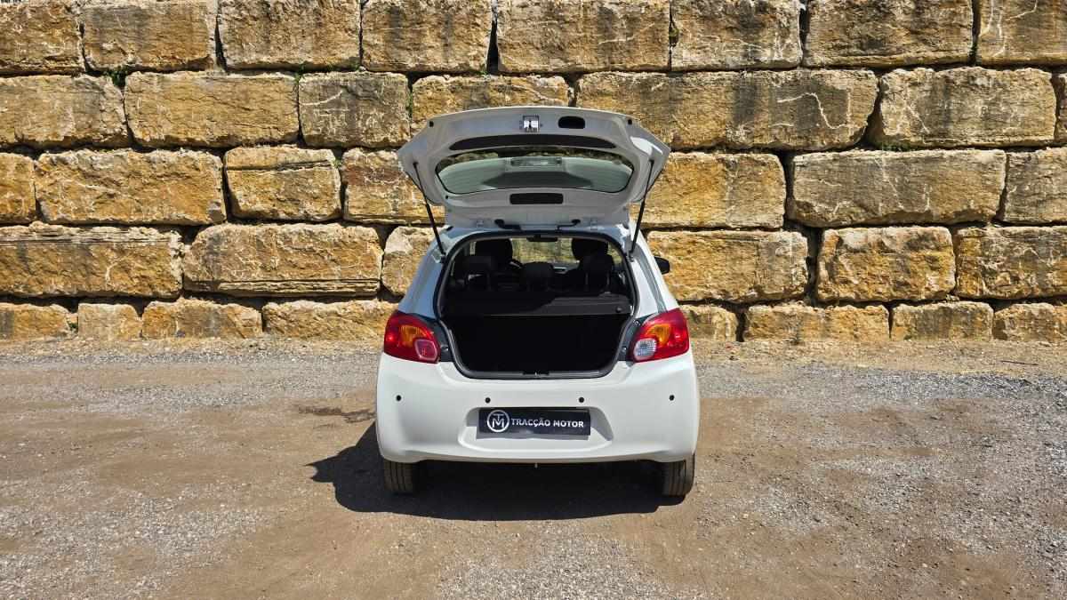 mitsubishi-space-star-2015-gasolina-1193cc