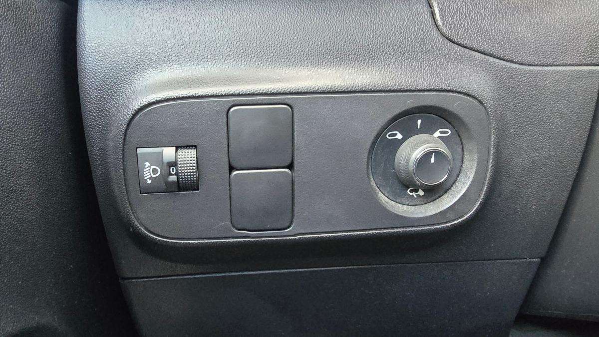 citroen-c3-2023-diesel-1499cc