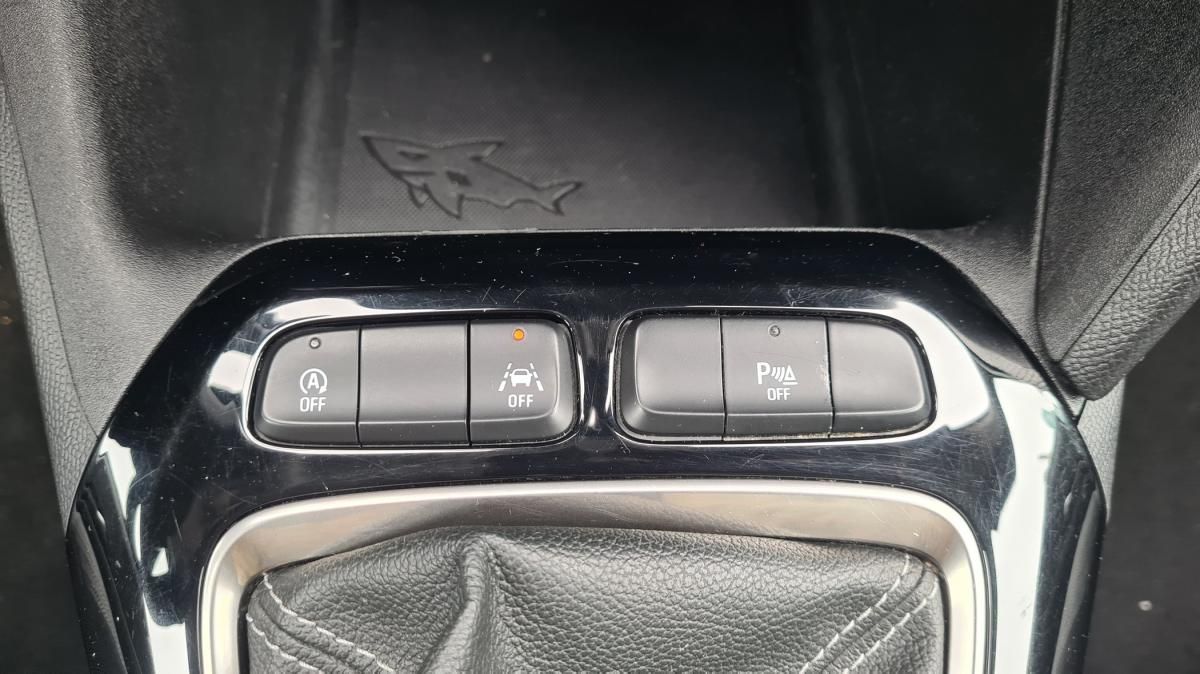 opel-corsa-2020-diesel-1499cc