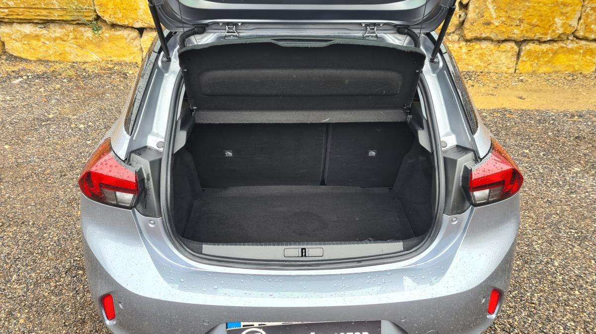 opel-corsa-2020-diesel-1499cc