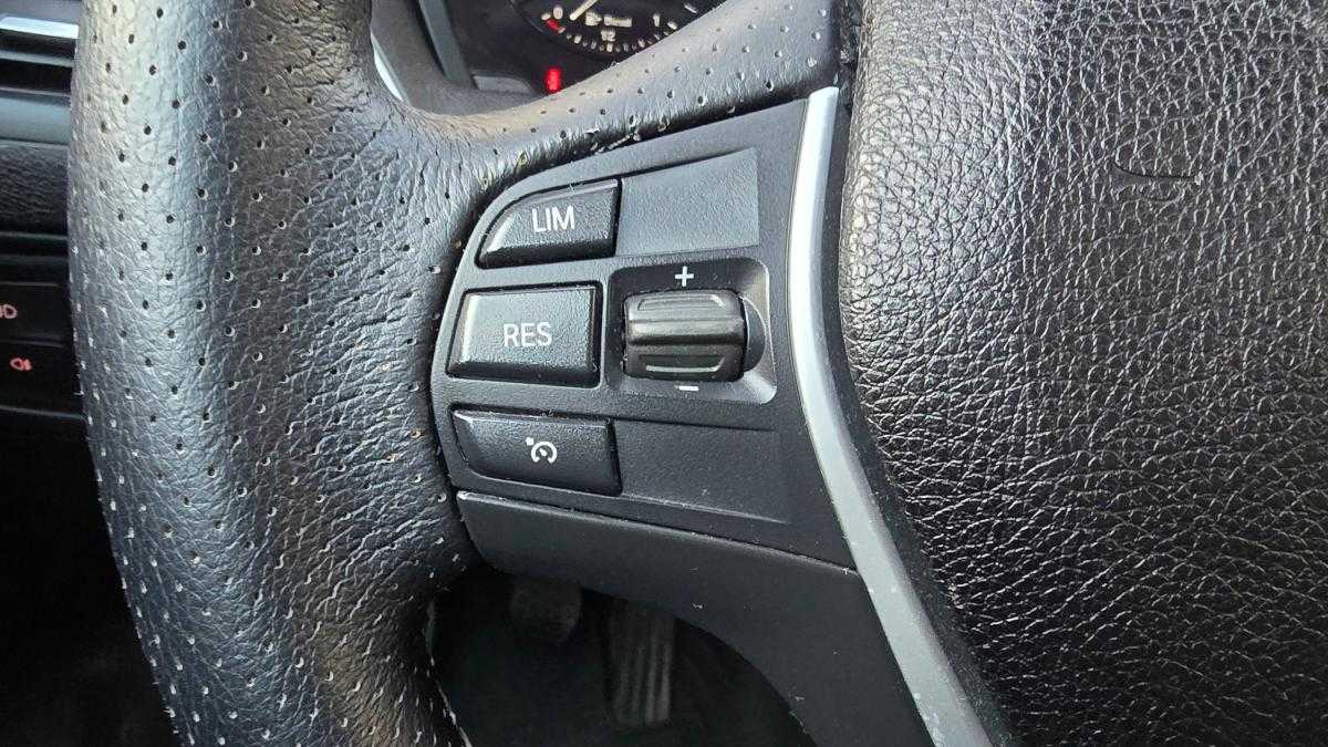 bmw-serie-1-2019-diesel-1496cc