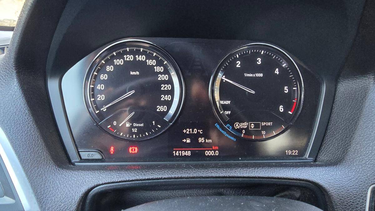 bmw-serie-1-2019-diesel-1496cc