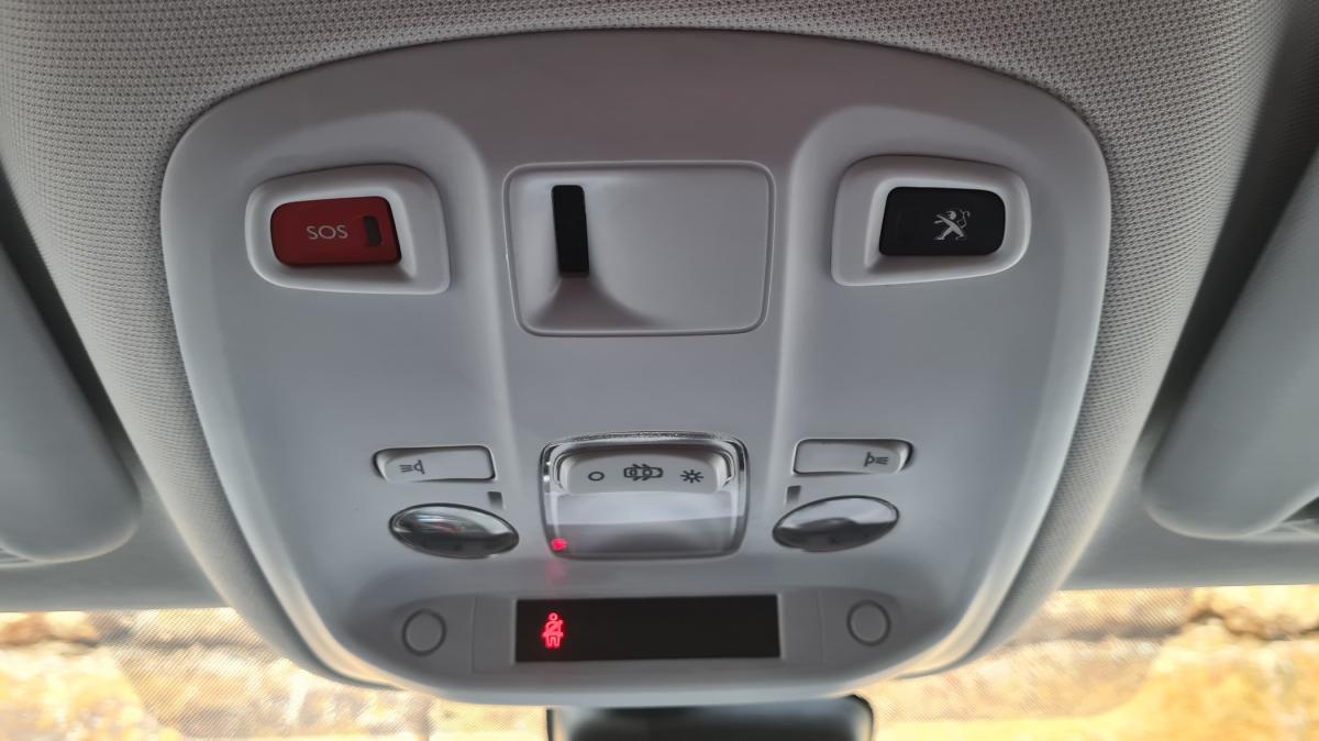 peugeot-308-sw-2019-diesel-1499cc
