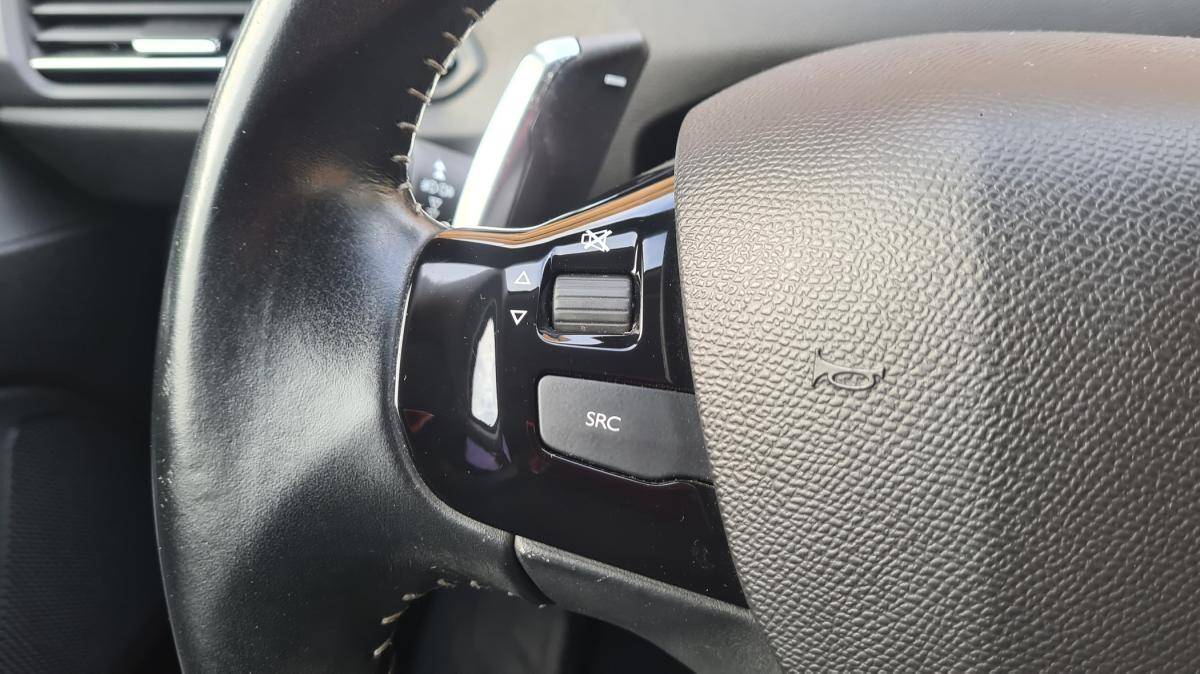 peugeot-308-sw-2019-diesel-1499cc