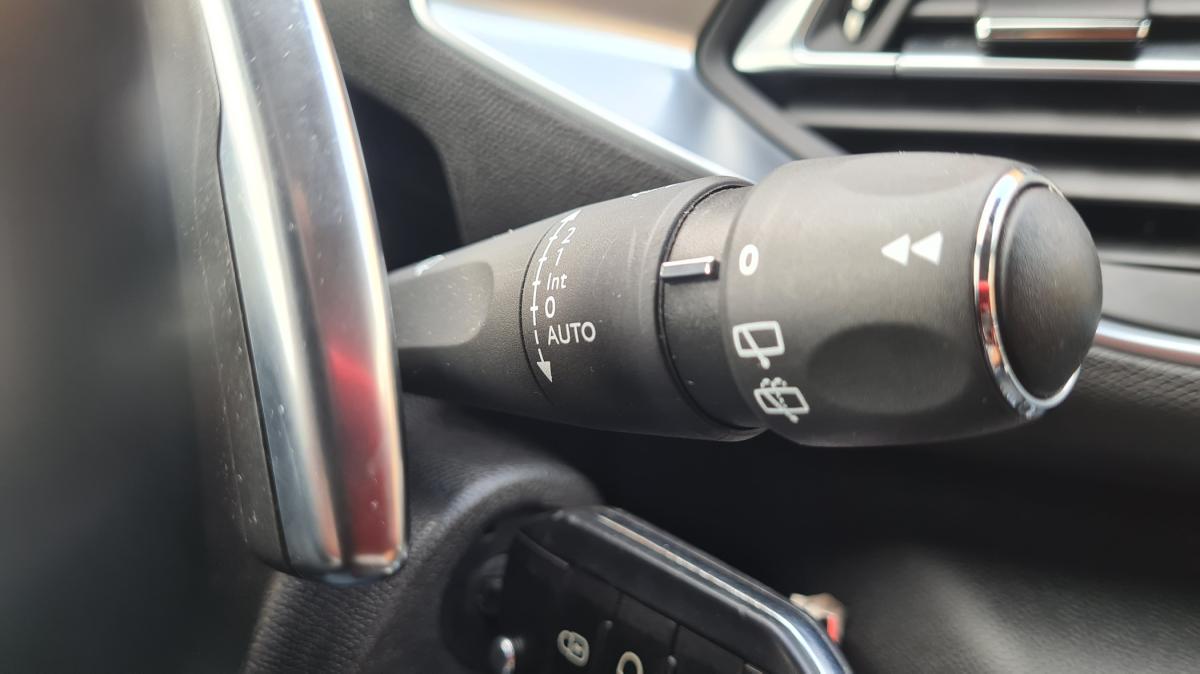 peugeot-308-sw-2019-diesel-1499cc