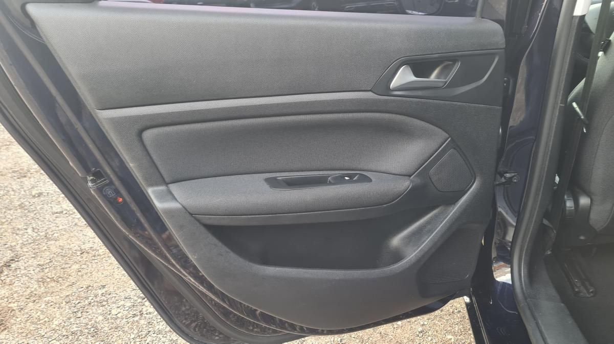 peugeot-308-sw-2019-diesel-1499cc