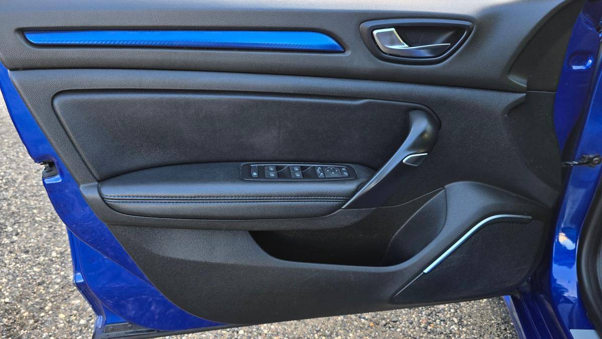 renault-megane-sport-tourer-2017-diesel-1461cc