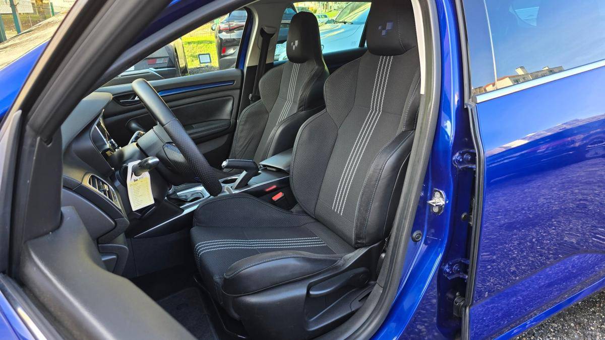 renault-megane-sport-tourer-2017-diesel-1461cc