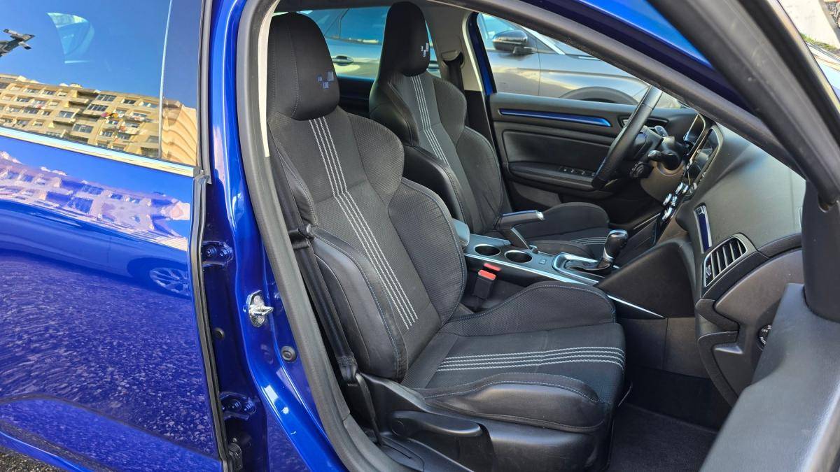 renault-megane-sport-tourer-2017-diesel-1461cc