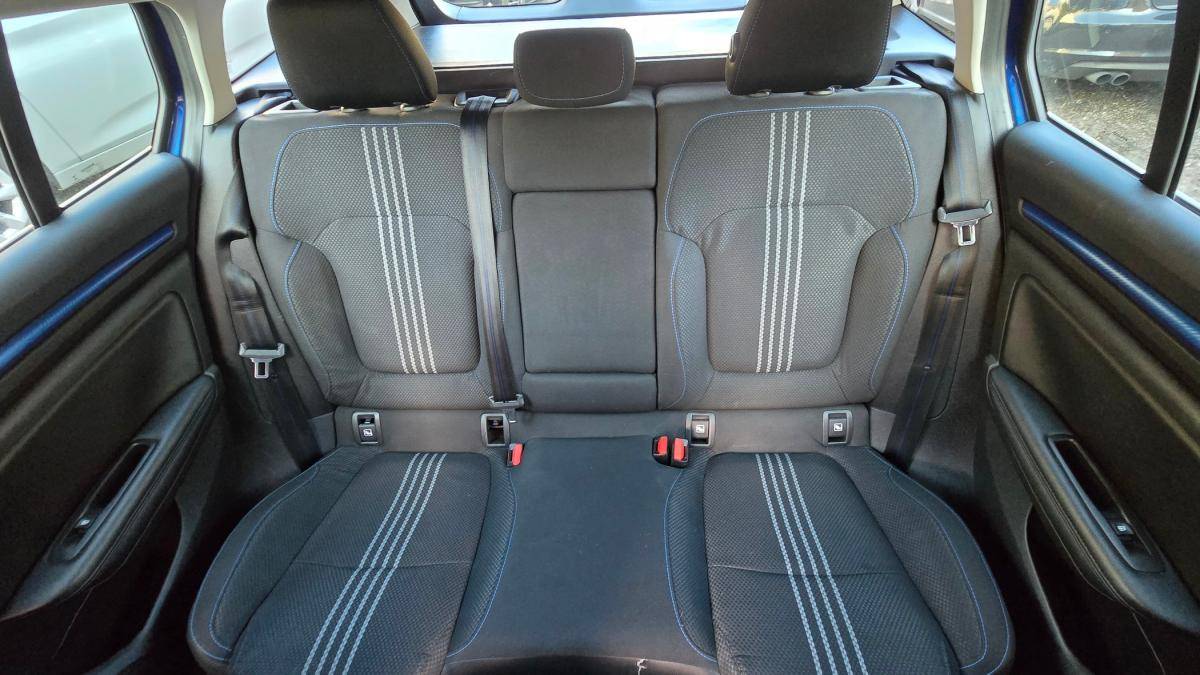 renault-megane-sport-tourer-2017-diesel-1461cc
