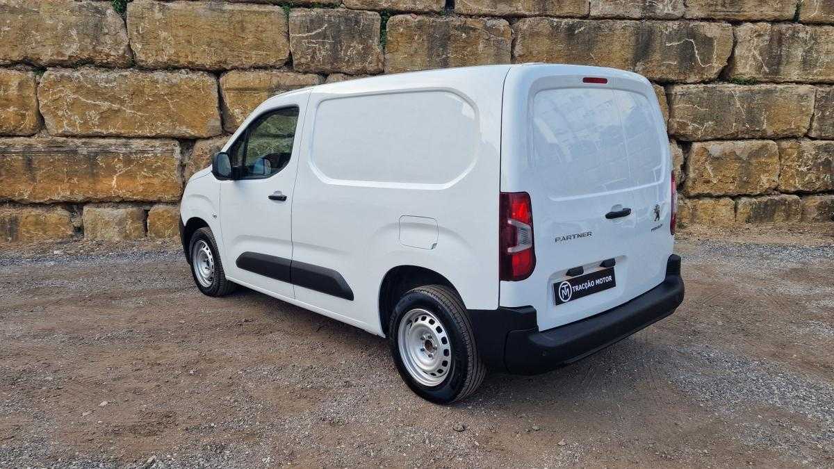 peugeot-partner-2019-diesel-1560cc