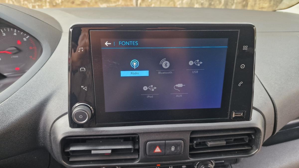 peugeot-partner-2019-diesel-1560cc