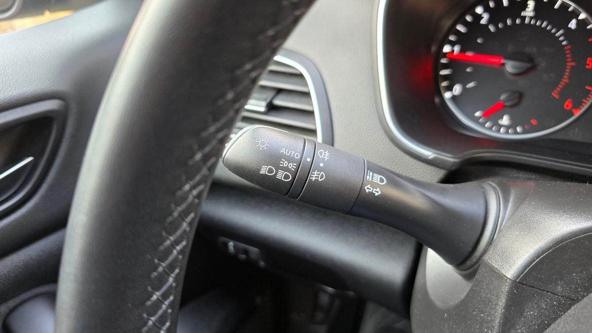 renault-megane-2022-diesel-1461cc