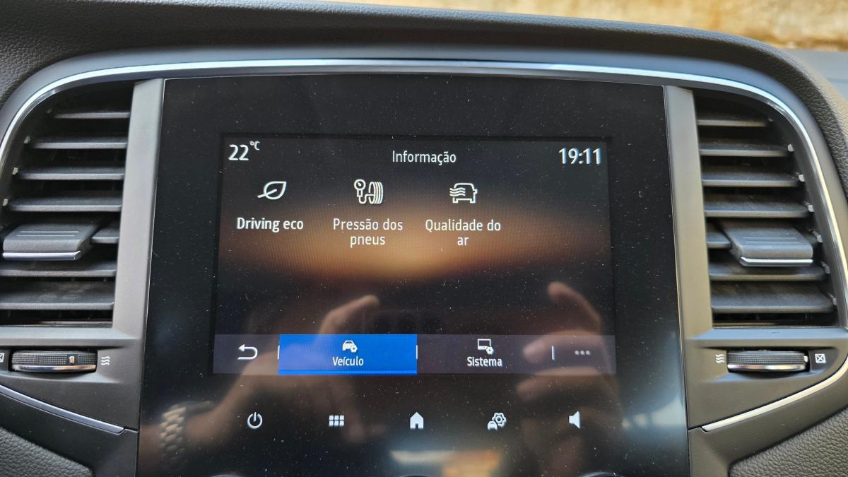 renault-megane-2022-diesel-1461cc