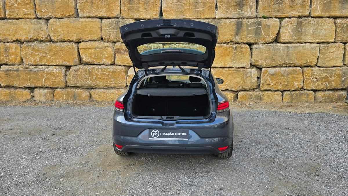 renault-megane-2022-diesel-1461cc