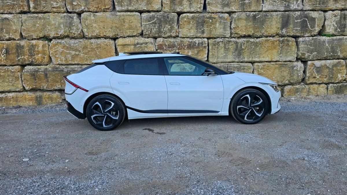 kia-ev6-2023-eletrico-0cc