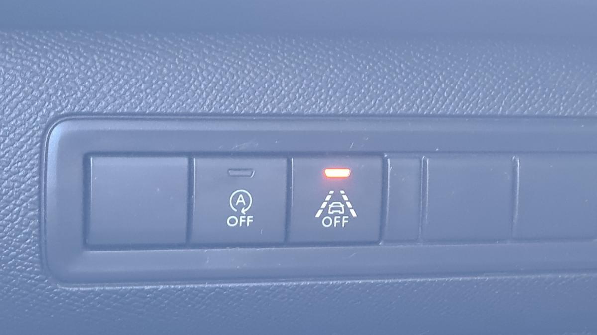 peugeot-308-sw-2021-diesel-1499cc