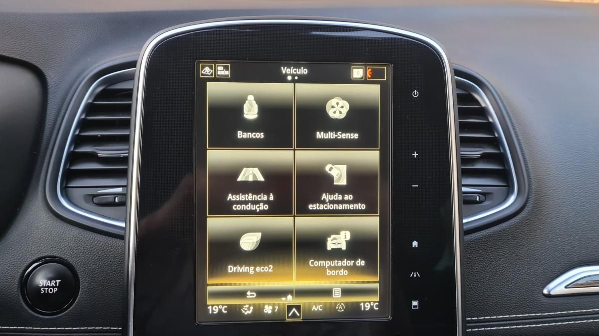 renault-grand-scenic-2020-diesel-1749cc
