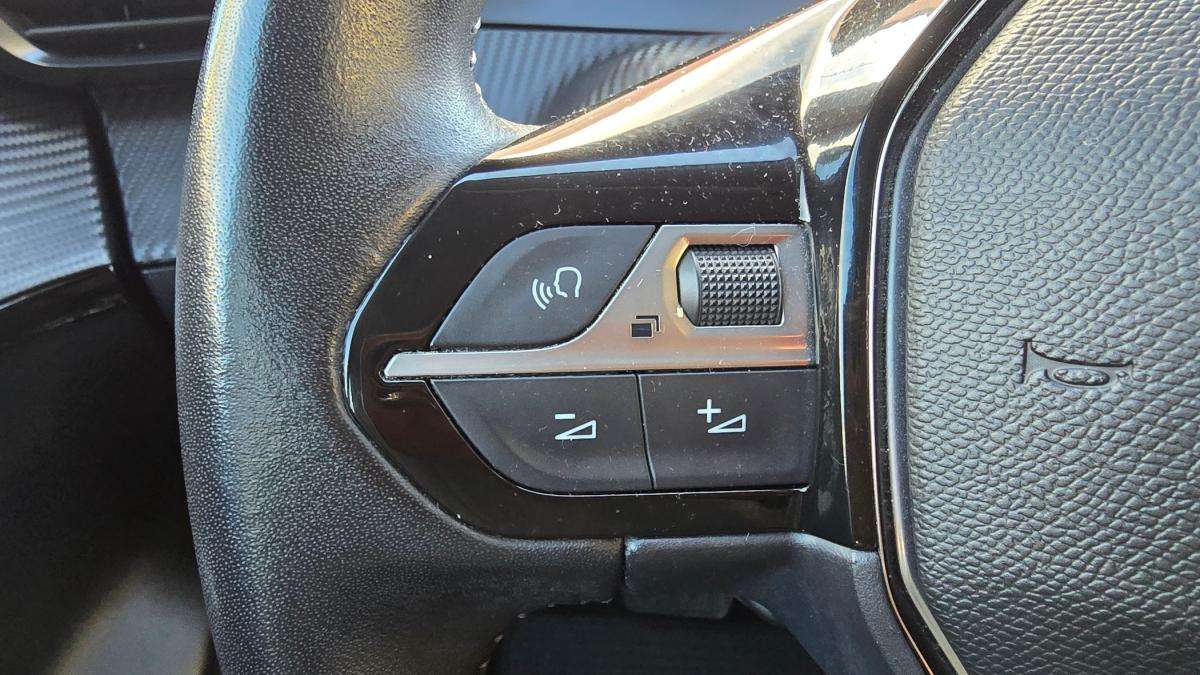 peugeot-208-2020-eletrico-0cc