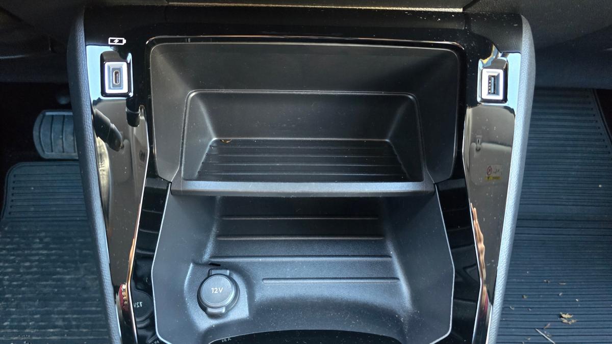 peugeot-208-2020-eletrico-0cc