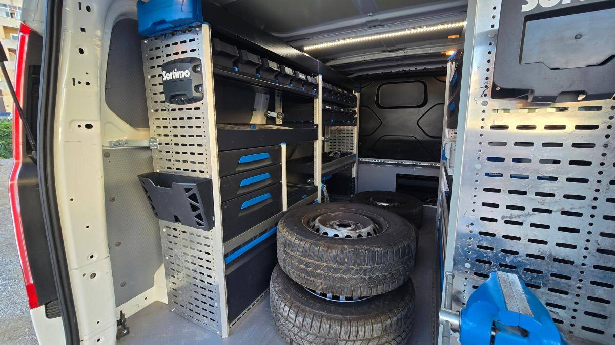 ford-transit-custom-2020-diesel-1995cc